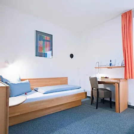 Der Akademie Caritas-pirckheimer-haus Hotell
