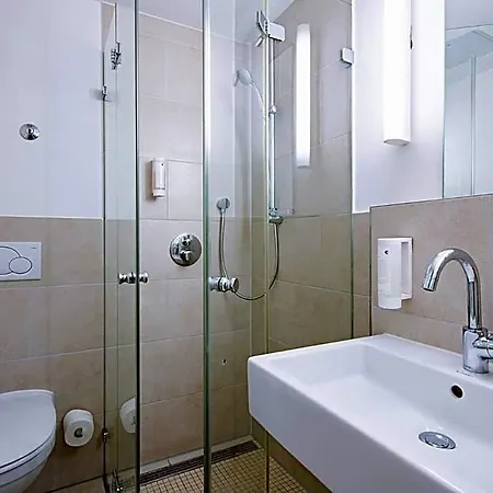Hotell Der Akademie Caritas-pirckheimer-haus *