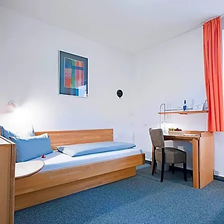 Der Akademie Caritas-pirckheimer-haus Hotell